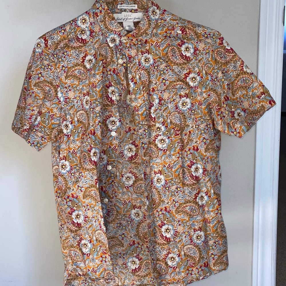 H&M Men Paisley Casual Untucked Button Up